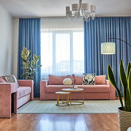 Wonderful Panoramic View Apartment Мукачеве Екстериор снимка