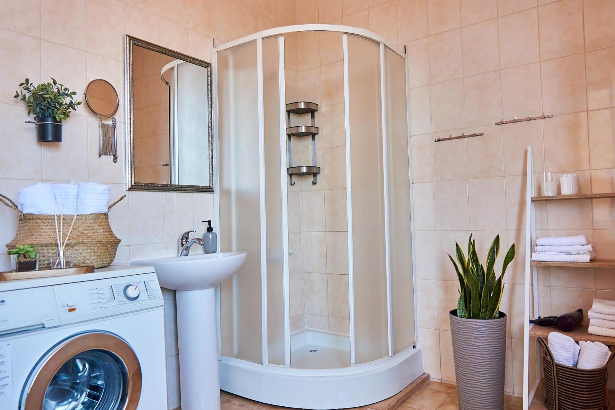 Wonderful Panoramic View Apartment Мукачеве Екстериор снимка